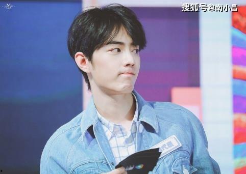 肖战最新综艺爆料事件,揭秘幕后真相与网络舆论影响